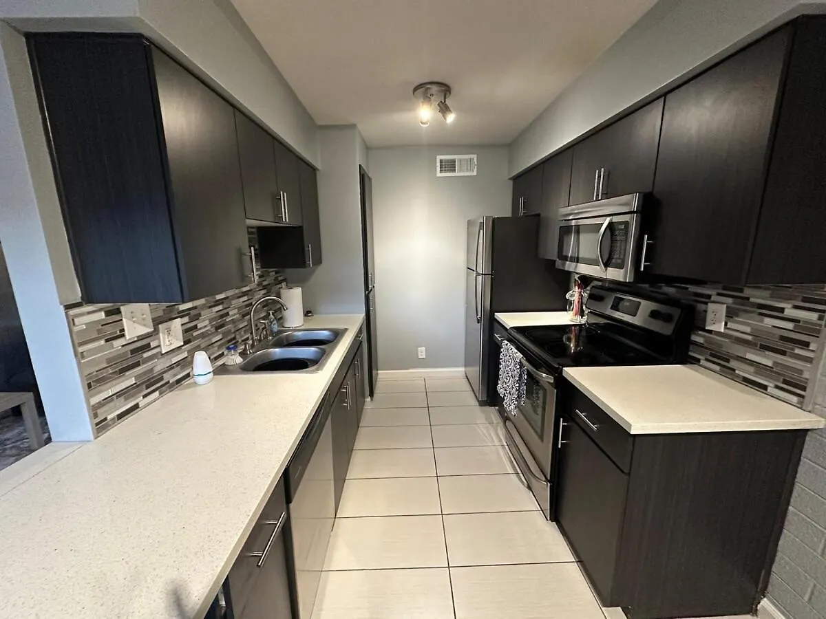 2 Bed 1 Bath Quiet Apartment Central Location In Phoenix 0*,  USA